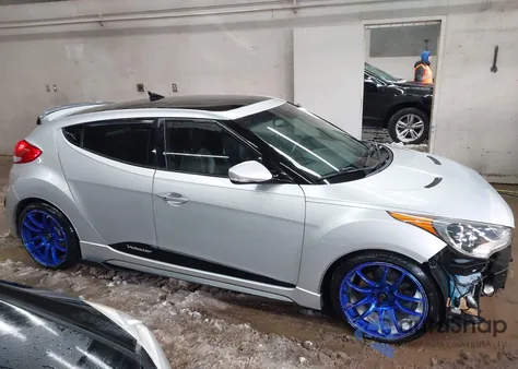 2013 Hyundai Veloster Turbo W/Blue from USA, damaged, VIN KMHTC6AE4DU108469